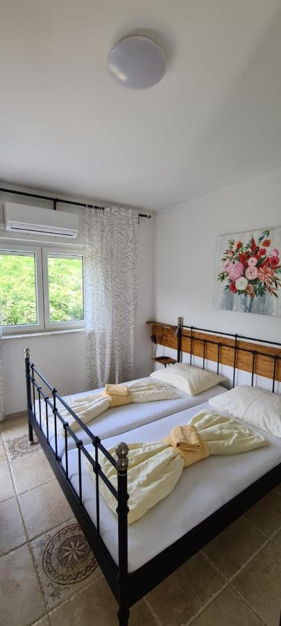 Bed & Breakfast Barbara Нови-Винодолски Экстерьер фото